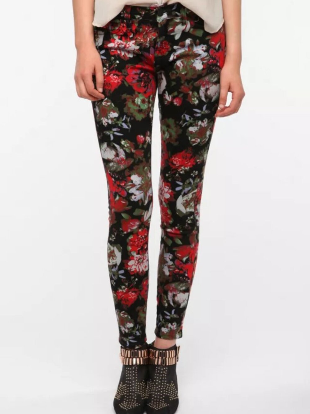 BDG Twig Mid-Rise Skinny Stretchy Jeans floral print